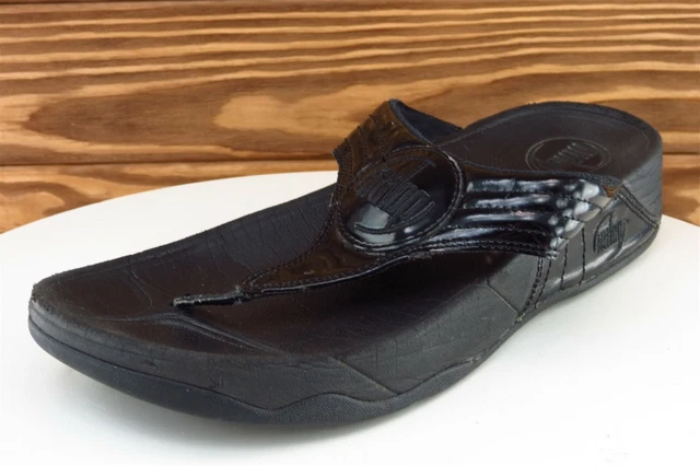 FitFlop Sz 7 M Black Flip Flop Synthetic Women Sandals
