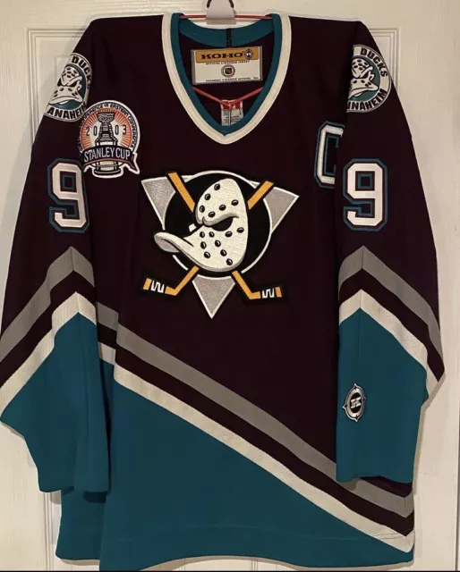 My modest Paul Kariya collection. Should have bought more jerseys before  his HoF induction. Now everything is out of my price range 😭 :  r/hockeyjerseys