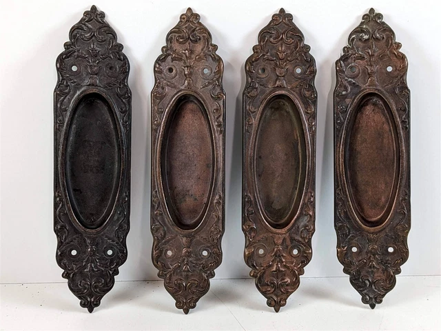 Reading Early 20th Century Ornamental Bronze Mura Pattern Pocket Door Pulls