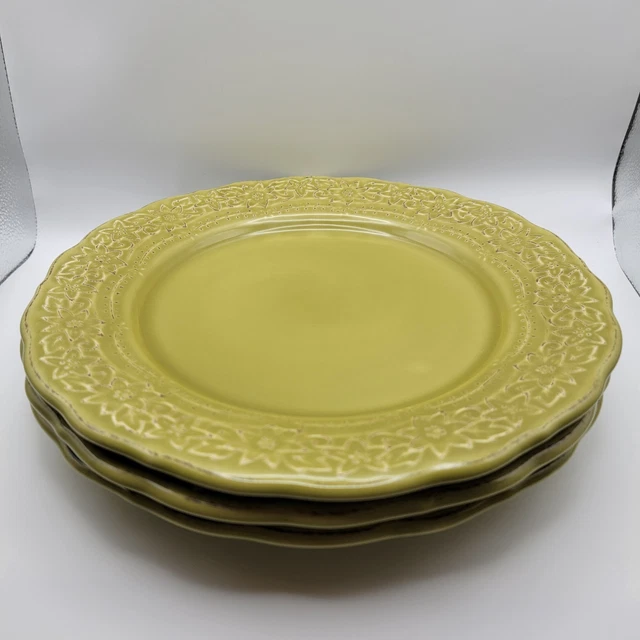 SET OF 3 Pier 1 “Lacey” Lime Green Dinner Plates Scalloped