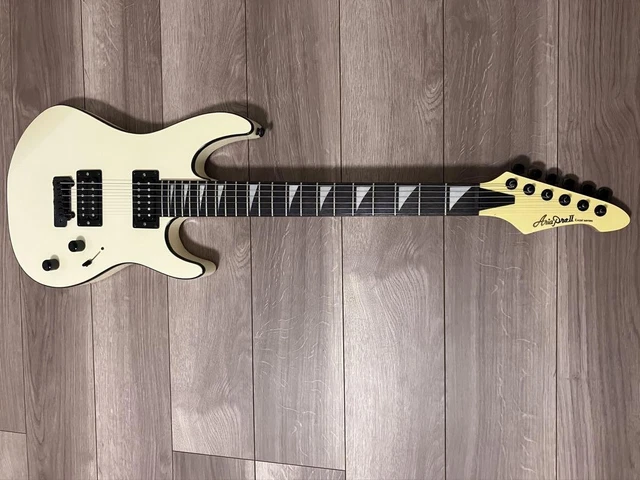 ARIA PRO II Excel Series guitar (white crackle finish