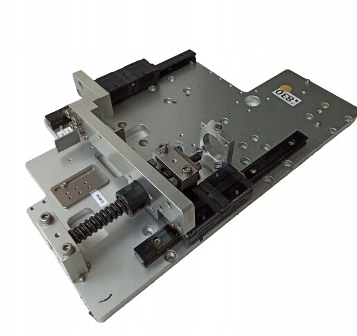 Asse CNC THK Vite a ricircolo di sfere 14/5+guida No.A830 /# E1XT 1236