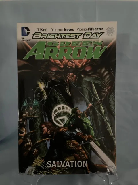 Green Arrow Brightest Day Salvation TPB vol.2 (RARE Softcover) 2013 DC COMICS