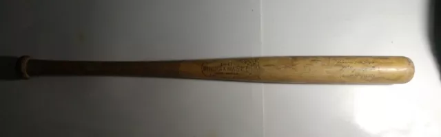 Vintage Louisville Slugger 125LL Hillerich Bradsby Mickey Mantle Wood Bat.