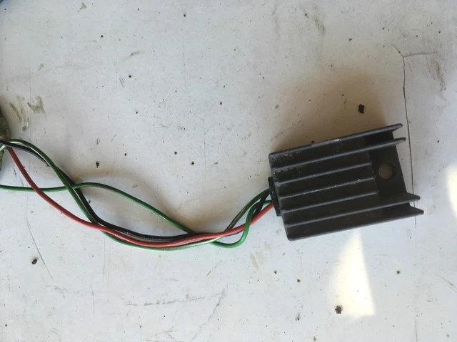 redresseur regulateur pour 40 cv yamaha 2tps