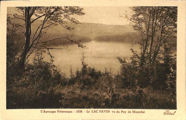 Auvergne Pittoresque Carte Postale Le Lac Pavin