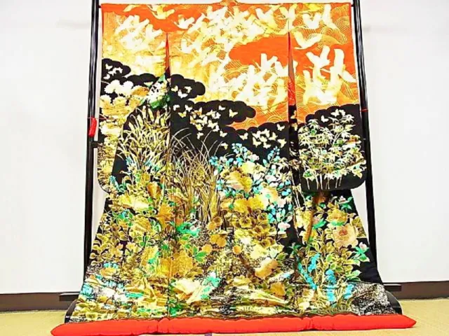 Japanese Kimono Uchikake Wedding Pure Silk japan 1170