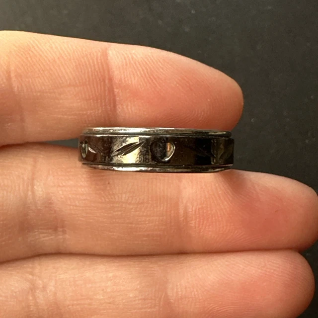 Bague Ancienne En Acier – Jonc Alliance – Taille 56 – Créateur Strass