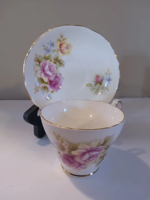 Vintage Regency English Bone China Floral Tea Cup And Saucer Set
