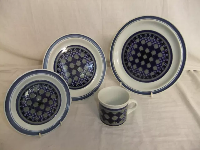 c4 Pottery Royal Doulton Lambeth Stoneware - Tangier (1973) vintage plates xxxx