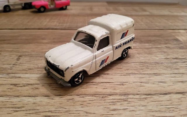 Lot De 18 Miniatures Globe Toys – Renault JP4, Triumph TR7, Minibus, Made In France