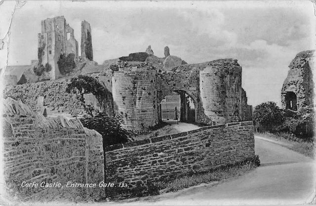 uk31488 entrance gate corfe castle real photo uk