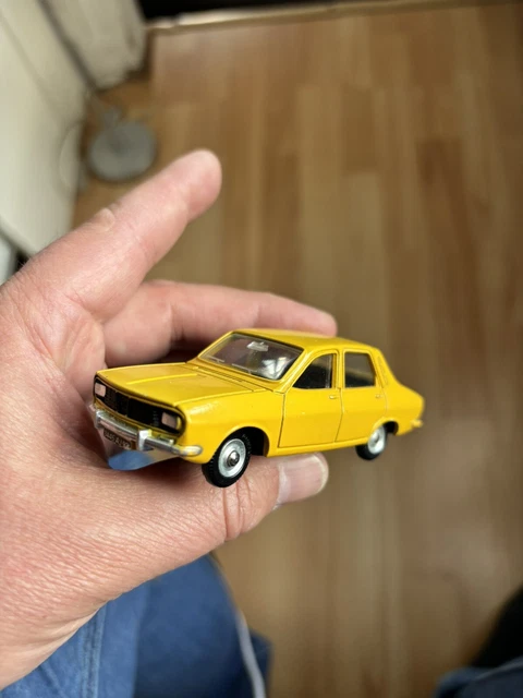 Dinky Toys Spain Renault 6 n°1416 en boîte d'origine.... - 86404024-25