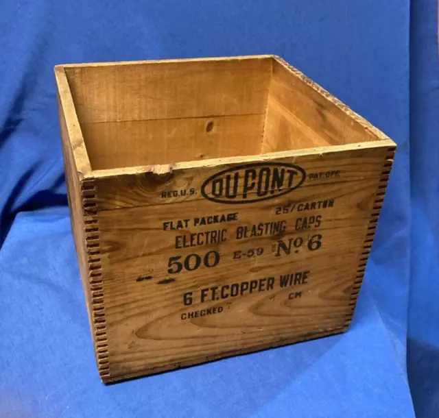 Vintage Dupont No.6 Electric Blasting Cap Wood Crate Dynamite Mining