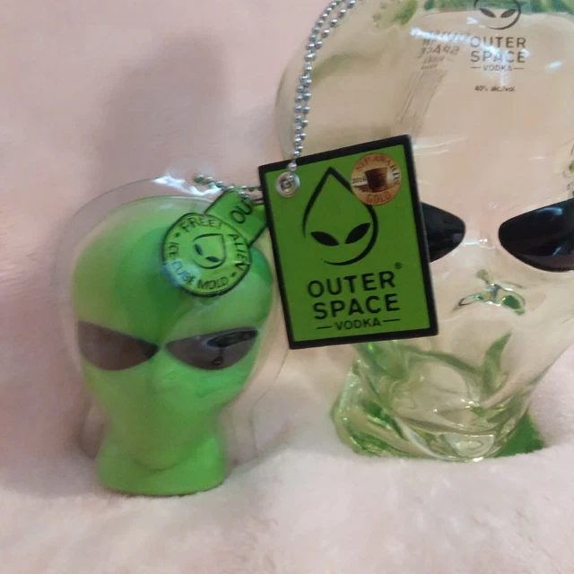 Alien Head Outer Space Vodka Large Empty Glass Bottle & Ice Cube Mold 750 ML UFO