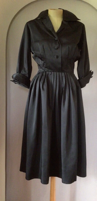 Vintage 1940’s BLACK RAYON SATIN SLEEK BLACK DRESS Pointed Collar/Cuffs