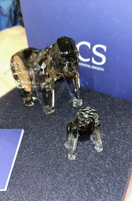 Swarovski Crystal 2009 Annual “Endangered Wildlife” GORILLAS, Box + COA