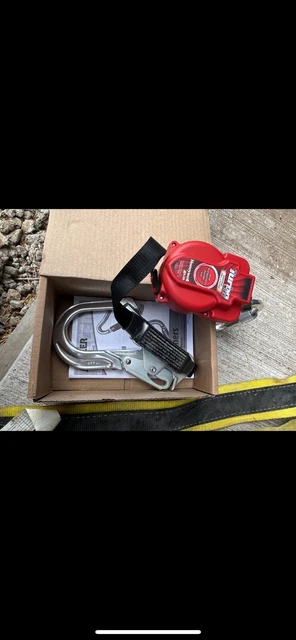Miller by Honeywell Turbolite Personal Fall Limiter 9ft