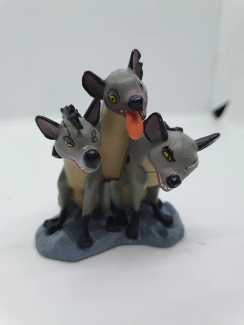 disney-store-the-lion-king-hyena-s-shenzi-banzai-ed-figure-10-00