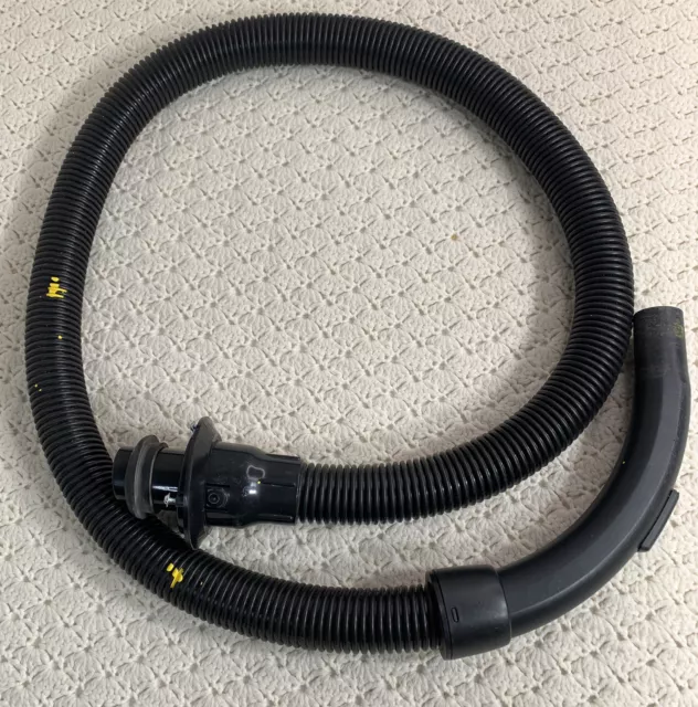 https://www.picclickimg.com/7nEAAOSwCsJibt6T/Readivac-36600-canister-vacuum-Replacement-Hose-Only.webp