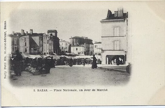 Carte postale France Bazas Gironde Place nationale un jour de marché (35544)