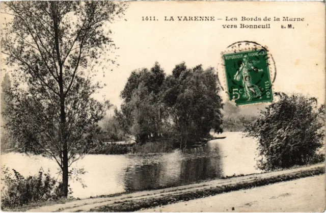 CPA La Varenne Les Bords de la Marne (1347591)