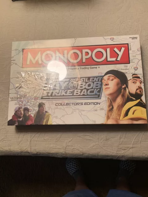 Jay And Silent Bob Strike Back Monopoly SIGNED by Kevin Smith And Jason Mewes