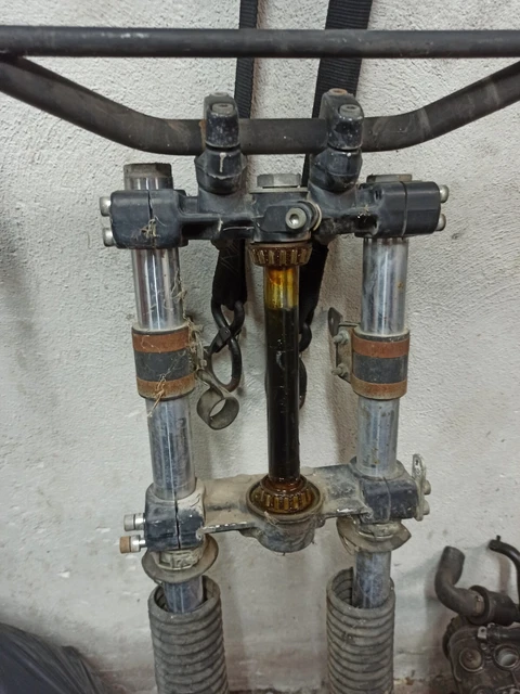 Forcelle E Piastre Moto Morini Kanguro 350 Da Revisionare