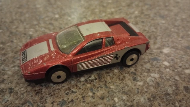 MATCHBOX FERRARI TESTAROSSA Diecast Scale 1:64 EUR 10,74 - FR MATCHBOX FERRARI TESTAROSSA Diecast Scale 1:64 EUR 10,74 - FR