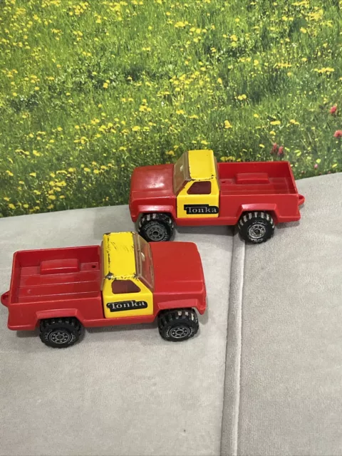 2 Vintage TONKA Toy Truck Pick Up 4" Red & Yellow  Made in USA 1978 Collectible