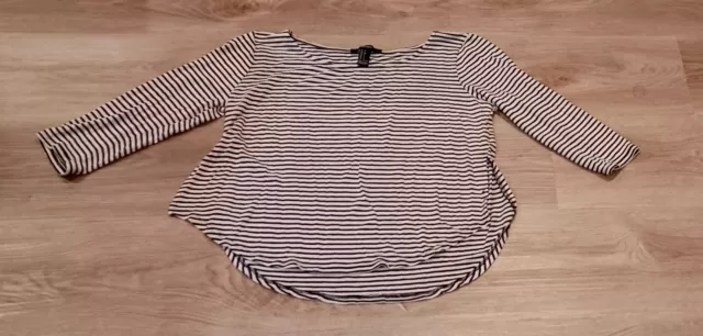 Forever 21 Womens Black & White Striped 3/4 Scoop Neck Top Size Small