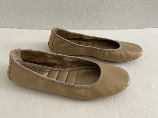 Me Too Icon Size 8 Nude Patent Leather Ballet Flats