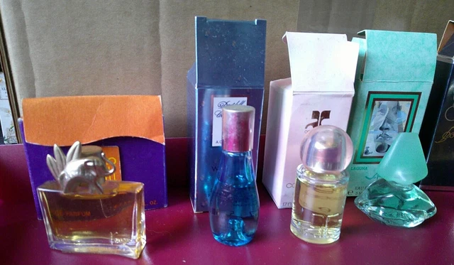 LOT DE MINIATURES de parfum/ Eau De Parfum /toilette EUR 10,00