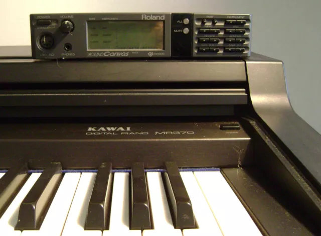 Piano Digital KAWAI MR370 + extenseur de sons Soundcanvas mIdi SC-55 ROLAND