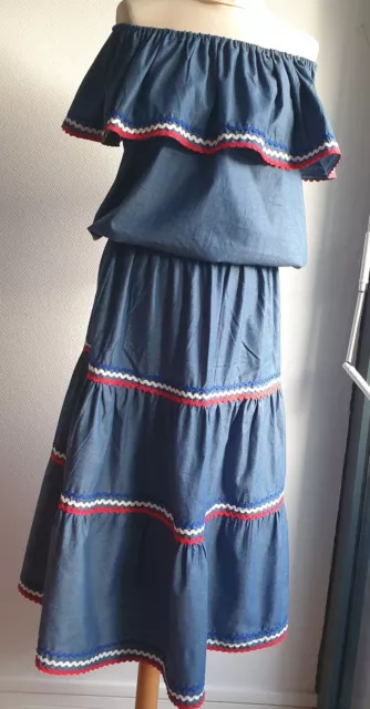 Robe Carabela traditionnelle haïtienne. Ensemble  deux pièces et la ceinture