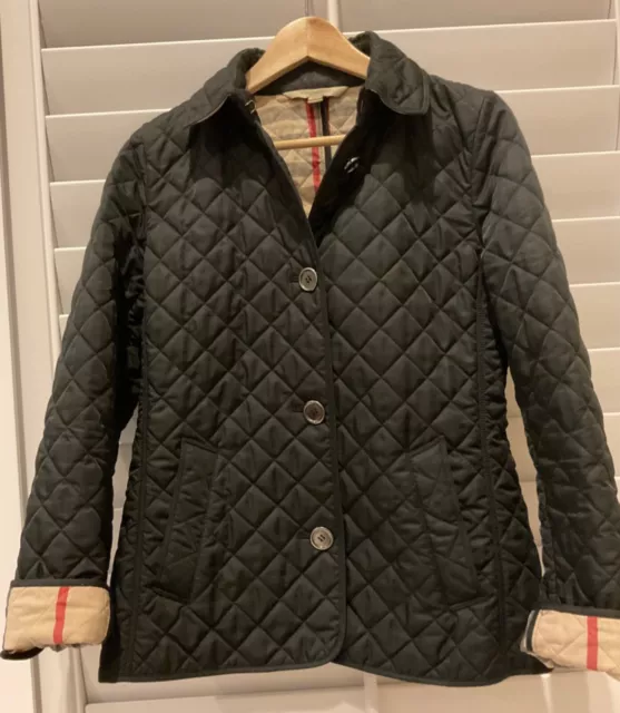 Women’s Burberry Black Quilted Shell Jacket Size Small-pockets repaired
