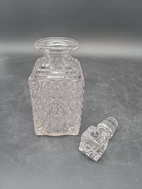 Antique? Vintage EAPG Daisy & Button Perfume Decanter Bottle w/Stopper 7.5" mint 2