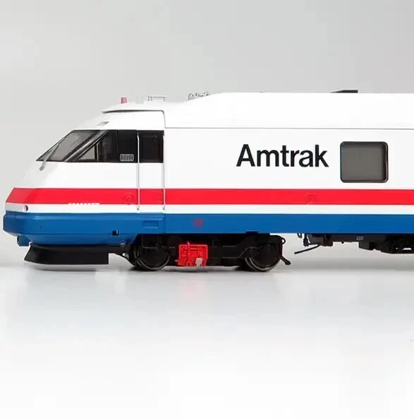 Rapido Trains 25102 HO Amtrak RTL Turboliner Phase III Early Coach #18