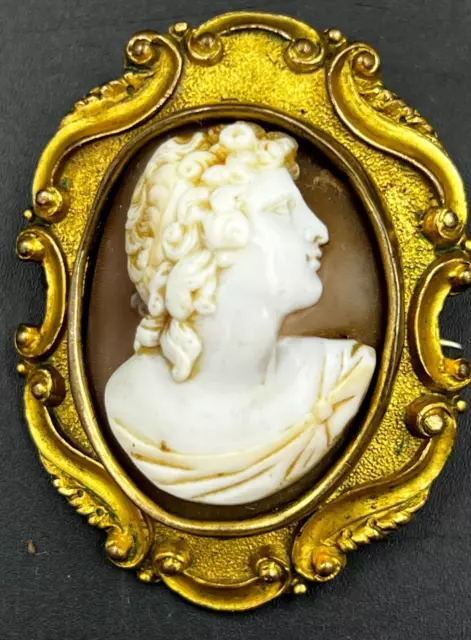 Antique Victorian Pinchbeck Large Shell Cameo High Relief Beautiful Carving
