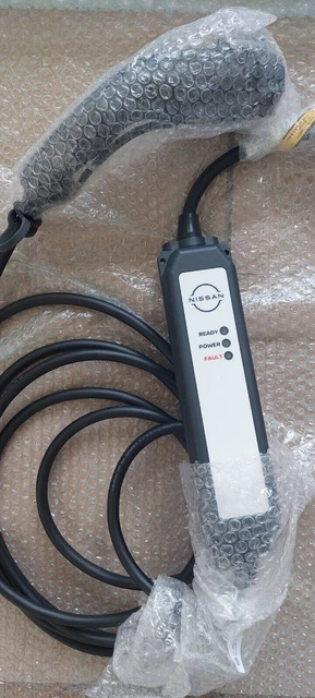 Caricabatterie da casa Nissan LEAF EV Schuko originale 220V tipo 2 OEM