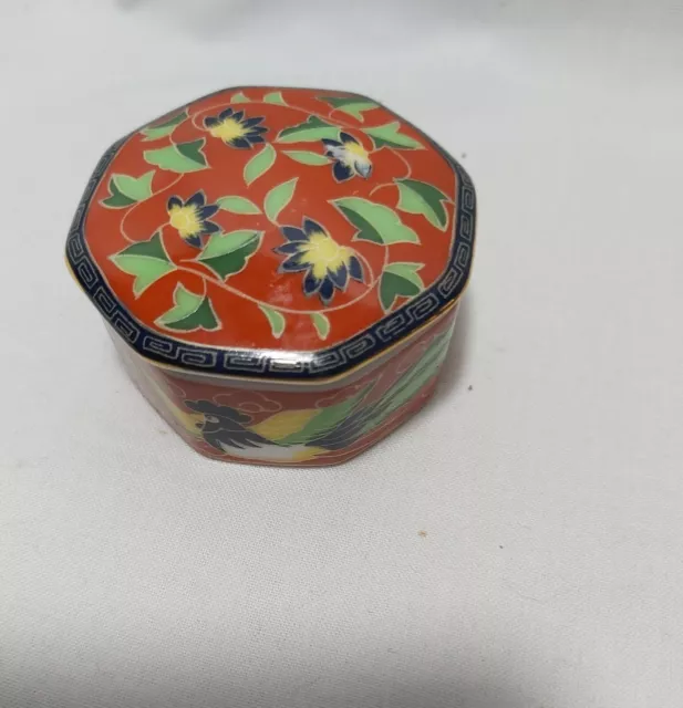 Vtg Japanese Satsuma Kutani porcelain hand painted trinket/Pill box D5cm Orange