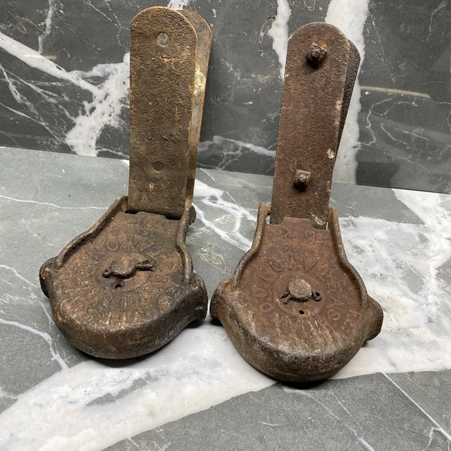 Antique/Primitive Original Myers Stay On Barn Door Rollers