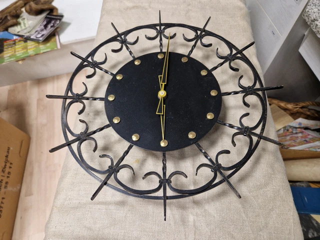 Uhr Wanduhr Au12370