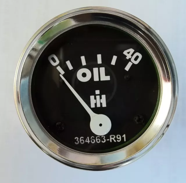 IH / Farmall Oil Pressure Gauge fits Cub , Cub Lo- Boy ( 0-40 psi  Screwin Type)