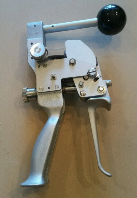 CRL Pistol Grip Handle CRL-17937 for Model E-HD Telemanipulator
