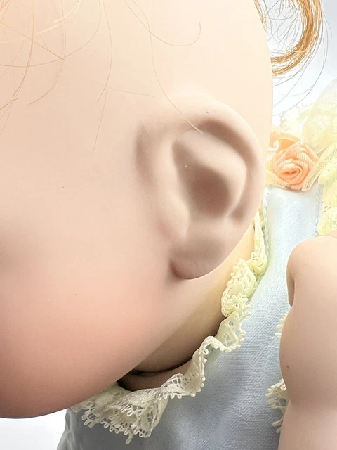 THE ASHTON DRAKE GALLERIES - GOOD AS GOLD PORCELAIN DOLL TC 4871 Signed 8
