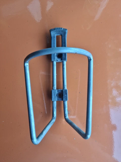 PORTE GOURDE - PORTE BIDON NOIR Alliage Porte Gourde Vélo Porte-Bidons VTT Cyclisme Bicyclette PORTE GOURDE - PORTE BIDON NOIR Alliage Porte Gourde Vélo Porte-Bidons VTT Cyclisme Bicyclette