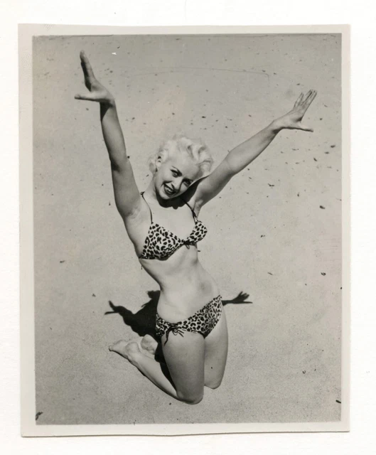 PHOTO VINTAGE IRVING KLAW Pin up Sexy Femme Lingerie f minine Vers