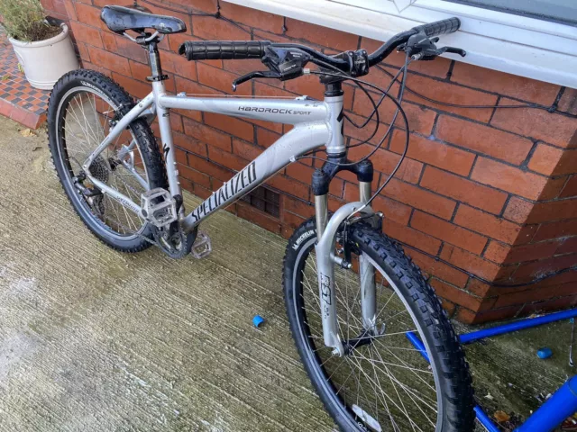 Specialized hardrock shop 19 inch frame