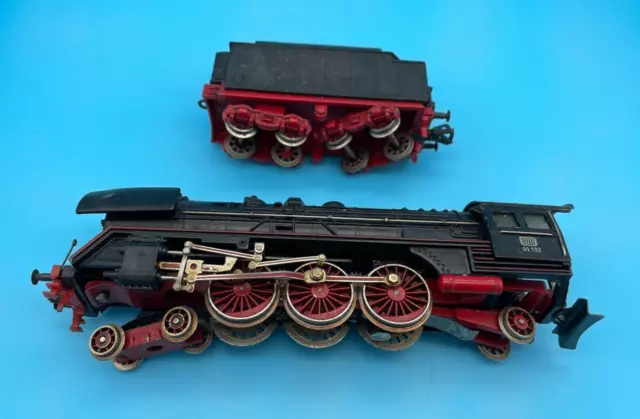 FLEISCHMANN 1361 HO GAUGE DIECAST STEAM LOCOMOTIVE & TENDER – DB No 01 182 2